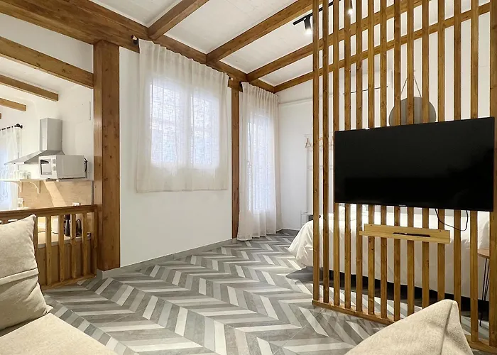 Encantador Apartamento Vigas De Madera