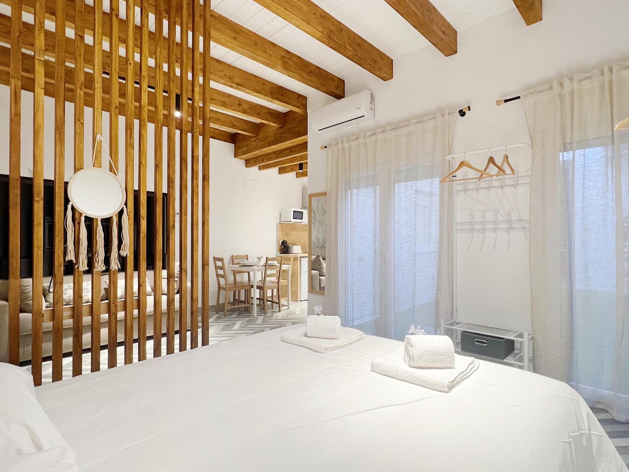 Apartament Encantador Vigas De Madera